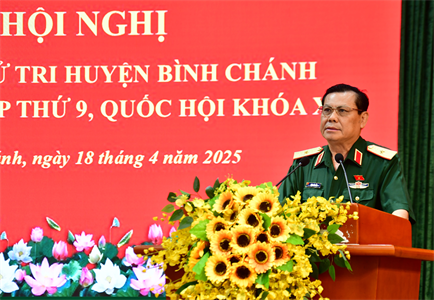 Thiếu tướng Đặng Văn Lẫm tiếp xúc cử tri huyện Bình Chánh và Quận 6 trước kỳ họp thứ 9, Quốc hội khoá XV