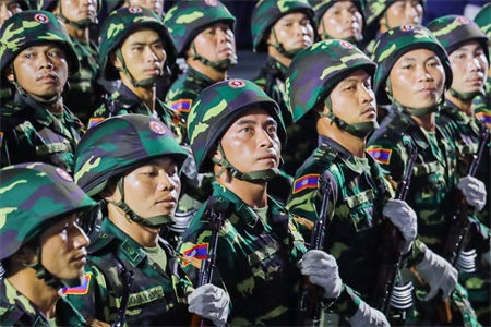 Khối Quân đội Hoàng gia Campuchia và Quân đội nhân dân Lào tham gia tổng hợp luyện