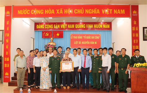 Quận 3 trao bằng Tổ quốc ghi công liệt sĩ Nguyễn Văn Ni