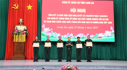 Bộ CHQS tỉnh Long An tổng kết 10 năm thực hiện Nghị quyết số 347