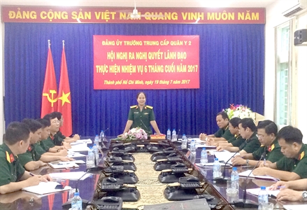 Đảng ủy trường Trung cấp Quân Y 2:
Đề ra nhiều hoạt động chào mừng 40 năm ngày truyền thống