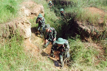 Long An: Xây dựng khu vực phòng thủ gắn với xây dựng thế trận lòng dân vững chắc