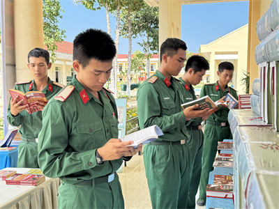 Bộ CHQS tỉnh Bà Rịa - Vũng Tàu tổ chức Ngày Sách và Văn hóa đọc Việt Nam lần thứ Tư năm 2025