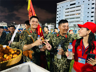 Bộ CHQS tỉnh Bà Rịa - Vũng Tàu tiếp sức cho các lực lượng tham gia diễu binh diễu hành tại buổi sơ duyệt