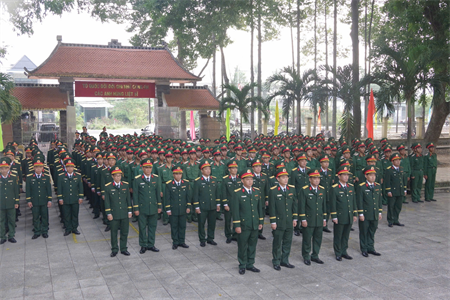 Sư đoàn 5 tri ân nhân dịp kỷ niệm 50 năm Ngày giải phóng miền Nam, thống nhất đất nước