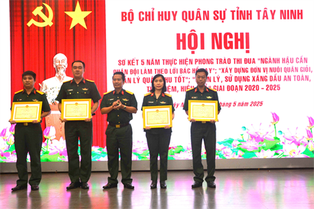 Bộ CHQS tỉnh Tây Ninh sơ kết phong trào thi đua "Ngày Hậu cần Quân đội làm theo Bác Hồ dạy"