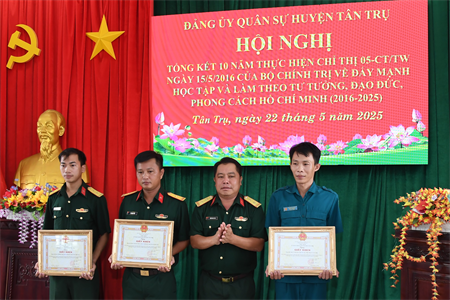 Tiếp tục lan tỏa tinh thần học tập và làm theo Bác