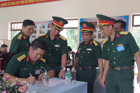 Sư đoàn 5 kiểm tra đánh giá trình độ kỹ năng nghề nhân viên kỹ thuật năm 2025