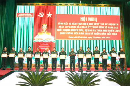 Đảng ủy Quân sự TPHCM tổng kết 10 năm thực hiện Nghị quyết số 347 của Quân ủy Trung ương