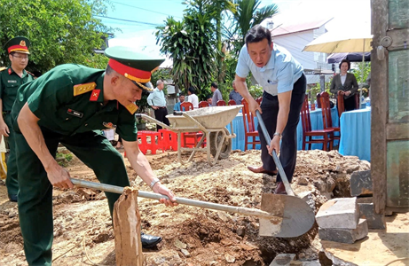 Bộ Chỉ huy Quân sự tỉnh Lâm Đồng: Khởi công xây dựng “Nhà tình nghĩa quân – dân”