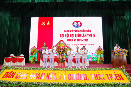 Đảng bộ Vùng 2 Hải quân: Lãnh đạo bảo vệ vững chắc vùng biển được giao và 15 nhà giàn DK1