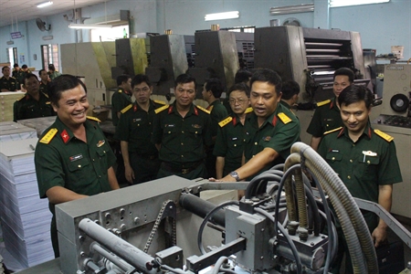 Xưởng in Quân khu 7 tổng kết 25 năm thực hiện Cuộc vận động “Xây dựng môi trường văn hoá tốt đẹp, lành mạnh, phong phú trong Quân đội”
