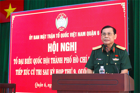 Thiếu tướng Đặng Văn Lẫm tiếp xúc cử tri huyện Bình Chánh và Quận 6 sau kỳ họp thứ 9, Quốc hội khóa XV