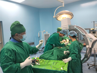 Bệnh viện Quân y 7B phẫu thuật thành công gắp đầu đạn tồn tại hơn 60 năm cho cựu chiến binh