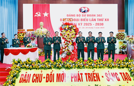 Xây dựng Đảng bộ Sư đoàn 302 trong sạch vững mạnh, sư đoàn vững mạnh toàn diện “Mẫu mực, tiêu biểu”