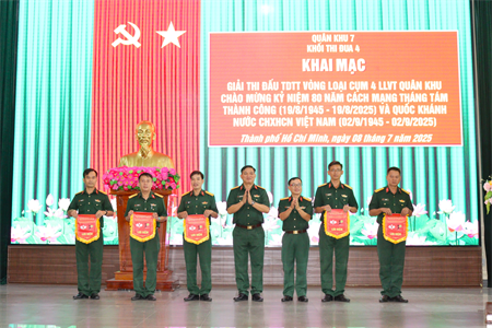 Sôi nổi giải thể thao Khối Thi đua số 4 chào mừng Kỷ niệm 80 năm Cách mạng tháng Tám thành công