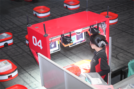 Viettel Post hoàn thành 102,7% kế hoạch doanh thu 6 tháng đầu năm 2025