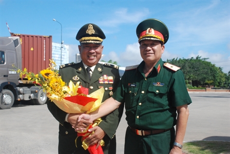 Đoàn nghệ thuật Quân đội Hoàng gia Campuchia biểu diễn tại Việt Nam