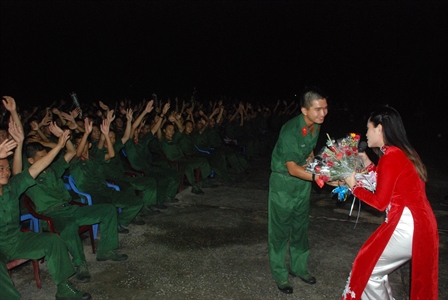 Đêm biểu diễn nghệ thuật tại Sư đoàn 9, Quân đoàn 4