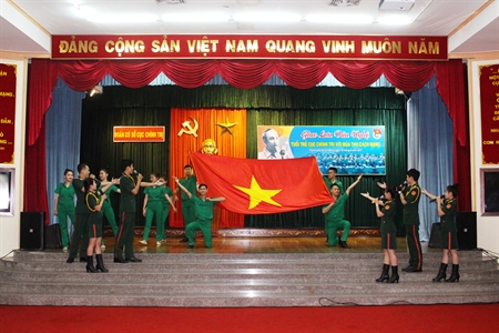 Cục Chính trị Quân khu 7 tổ chức chương trình giao lưu văn nghệ chào mừng Quốc khánh Nước Cộng hòa XHCN Việt Nam; kỷ niệm 72 năm Cách mạng Tháng tám và hướng tới Đại hội toàn thể quân nhân khối cơ quan Cục Chính trị nhiệm kỳ (2017 – 2019)