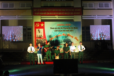 Tiểu đoàn Vệ binh 180 Bộ Tham mưu Quân khu 7 với phần thi "Phòng Hồ Chí Minh" lực lượng vũ trang Quân khu 7 lần 2 năm 2017