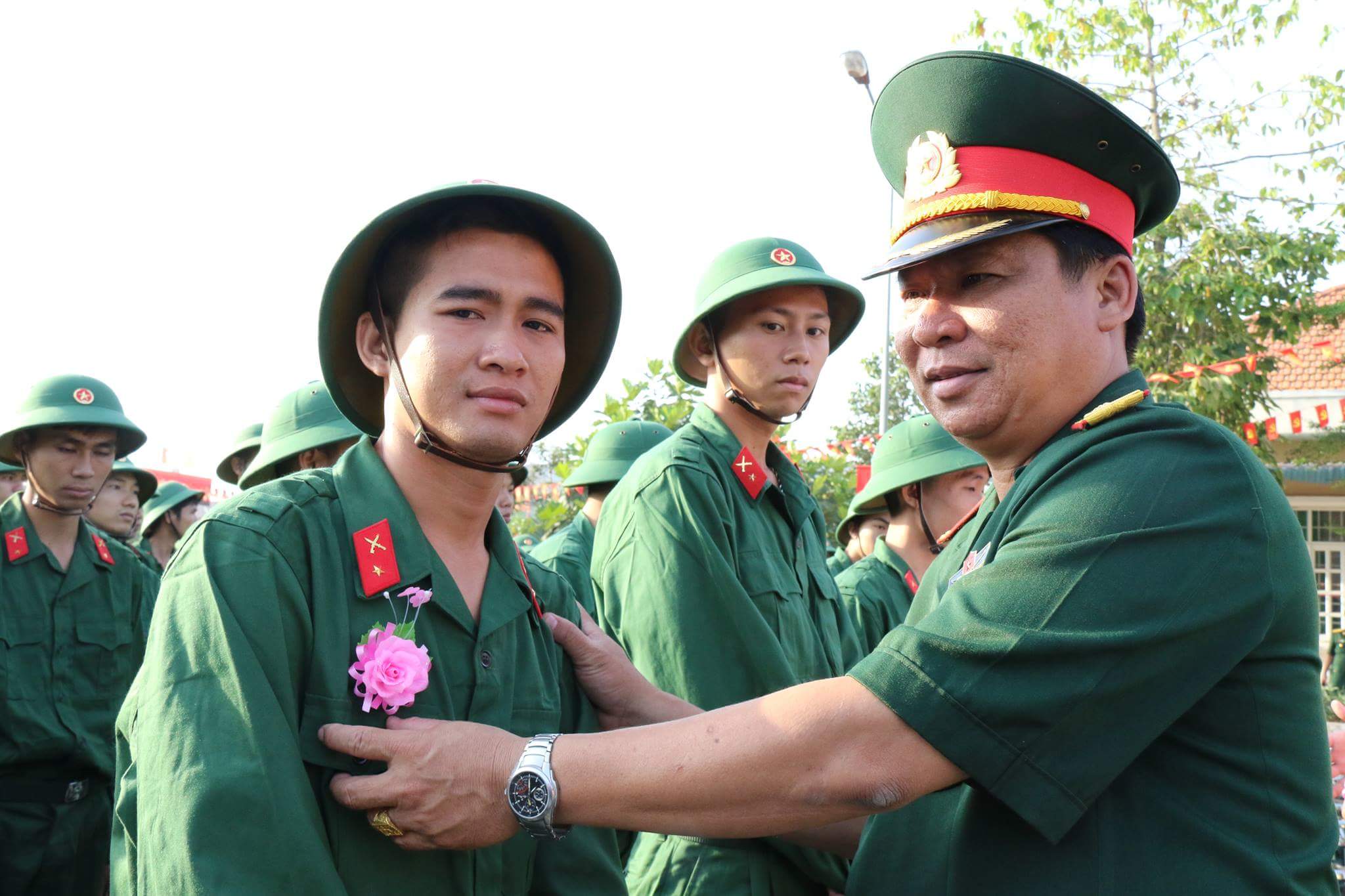 Huyện Hóc Môn quan tâm chăm lo cho đảng viên xuất ngũ