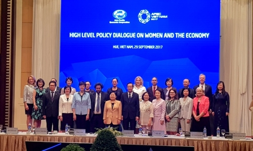 Khai mạc Đối thoại Chính sách cao cấp về Phụ nữ và Kinh tế APEC 2017