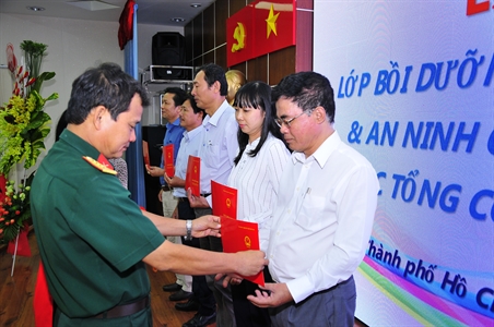 159 cán bộ Tổng Công ty Điện lực miền Nam được bồi dưỡng kiến thức QP – AN