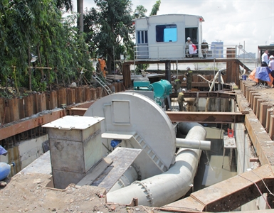 “Siêu máy bơm” chống ngập và niềm mong mỏi của người dân