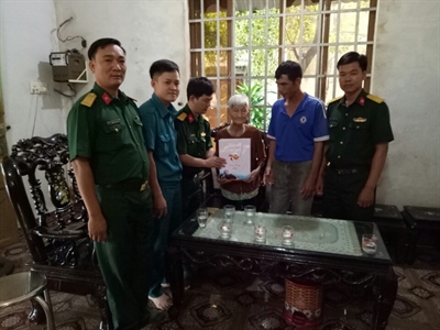 LLVT huyện Đồng Phú Đại hội thi đua quyết thắng giai đoạn 2012-2017: Thi đua khơi dậy tiềm năng, tính tích cực  sáng tạo