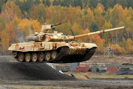 Tại sao xe tăng T-90 bán chạy nhất thế giới