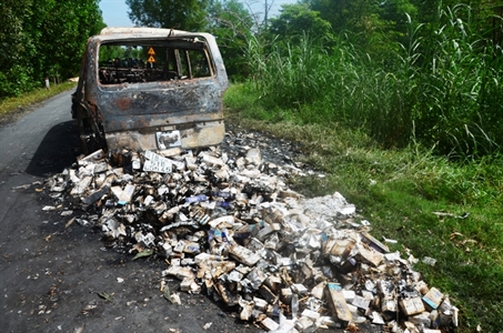 Biên phòng tỉnh Long An: Truy bắt ô tô chở thuốc lá lậu
