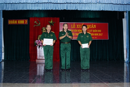 Lễ xuất quân Đoàn vận động viên Quân khu 7 tham dự Hội thao TDTT toàn quân năm 2017