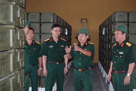 Cục Kỹ thuật Quân khu 7 bảo dưỡng sửa chữa đạn hỏa tiễn DKZ–B cho Bộ CHQS tỉnh Bình Dương