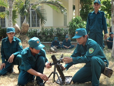 Huyện Đất Đỏ, tỉnh Bà Rịa – Vũng Tàu: Huấn luyện dân quân binh chủng chuẩn bị tham gia diễn tập cuối năm 2017