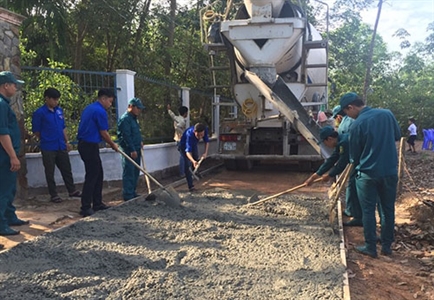 Thị xã Thuận An: Học và làm theo Bác là công việc tự giác, thường xuyên