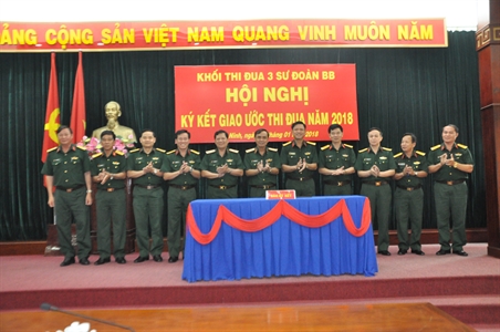 Khối thi đua 3 sư đoàn ký kết giao ước thi đua năm 2018