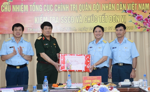 Quân ủy Trung ương, Bộ Quốc phòng kiểm tra, chúc Tết Sư đoàn 367 và Sư đoàn 370