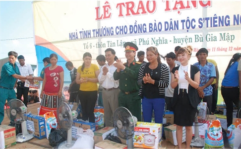 Thắp sáng biên cương