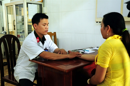 Nghề chữa bệnh cứu người - Một nghề cao quý trong những nghề cao quý