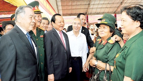 Thủ tướng Phan Văn Khải và sự quan tâm đổi mới, hội nhập quốc tế