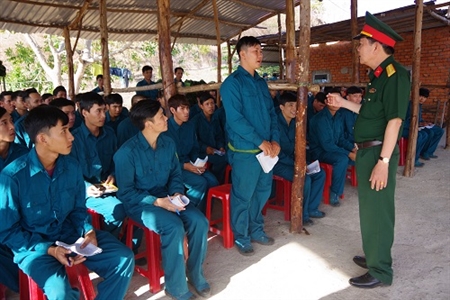 Bộ CHQS tỉnh Bình Thuận: Tập huấn công tác Đảng, công tác chính trị