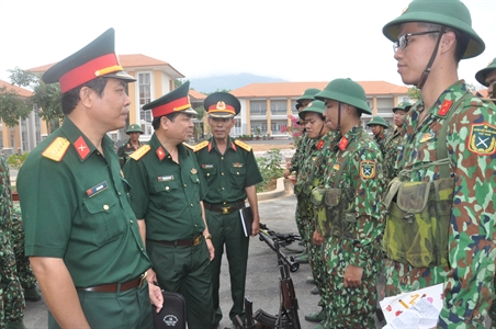 Bộ Tư lệnh Quân khu 7 kiểm tra huấn luyện chiến sĩ mới năm 2018 tại Trung đoàn Đồng Nai