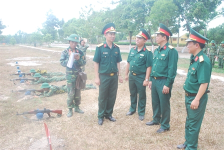 Quân khu 7 kiểm tra công tác huấn luyện chiến sĩ mới
