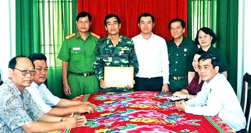 Cựu chiến binh bắt tội phạm giết người