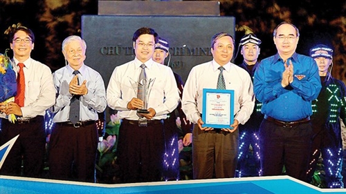 Bí thư Thành ủy TPHCM Nguyễn Thiện Nhân: Tổ chức Đoàn cần tạo môi trường để tuổi trẻ sáng tạo, phục vụ đời sống