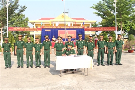 Lữ đoàn Phòng không 77 phát động phong trào “Thanh niên rèn đức, luyện tài, xung kích, sáng tạo, đoàn kết, quyết thắng” giai đoạn 2017 - 2022