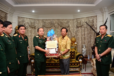 Bộ Tư lệnh Quân khu 7 chúc tết Phó Thủ tướng Chính phủ Hoàng gia Campuchia