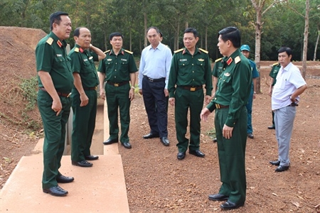 Bộ Tư lệnh Quân khu 7 kiểm tra dự án đường tuần tra biên giới trên địa bàn tỉnh Bình Phước
