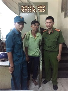 Dân quân  phường 12, quận Bình Thạnh, Thành phố Hồ Chí Minh bắt cướp